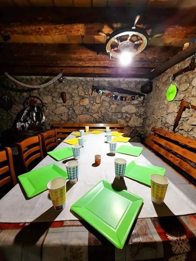 Holiday home Kuca Za Odmor Tomic Villa Zlobin
