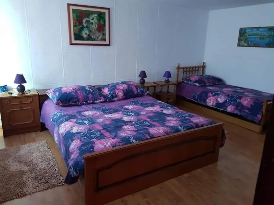 Holiday home Kuca Za Odmor Tomic Villa Zlobin